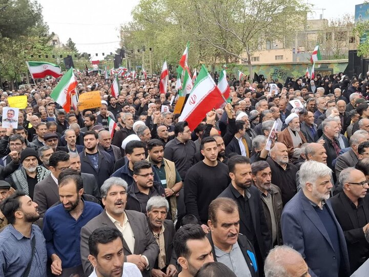تصاویر/ مراسم تشییع با شکوه سرلشکر شهید دکتر علی‌محمد نائینی درکاشان