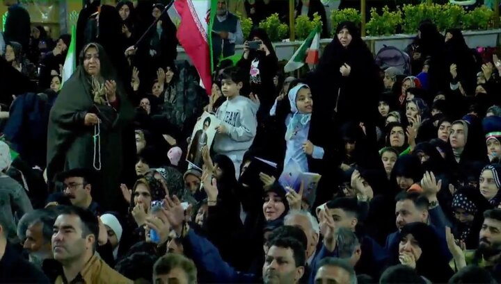 تصاویر/وداع با شهید حجت الاسلام والمسلمین  خطیب(ره) در حرم مطهر رضوی