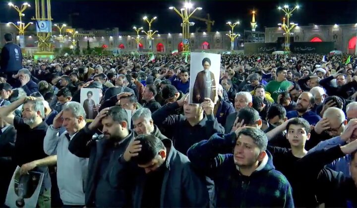تصاویر/وداع با شهید حجت الاسلام والمسلمین  خطیب(ره) در حرم مطهر رضوی