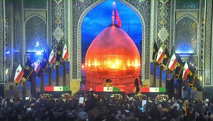 تصاویر/وداع با شهید حجت الاسلام والمسلمین  خطیب(ره) در حرم مطهر رضوی