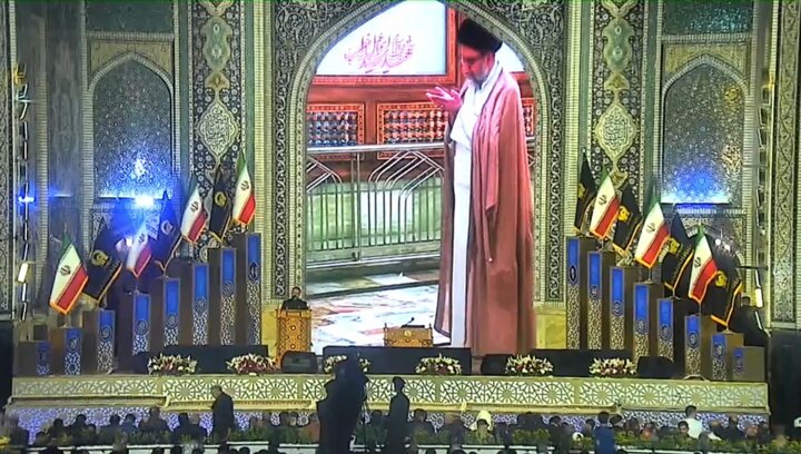 تصاویر/وداع با شهید حجت الاسلام والمسلمین  خطیب(ره) در حرم مطهر رضوی