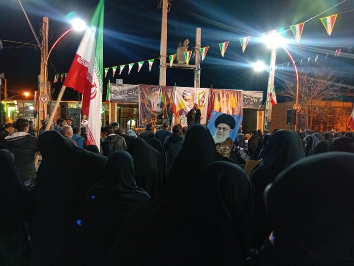 تصاویر/تجمع شبانه در شهر محی آباد