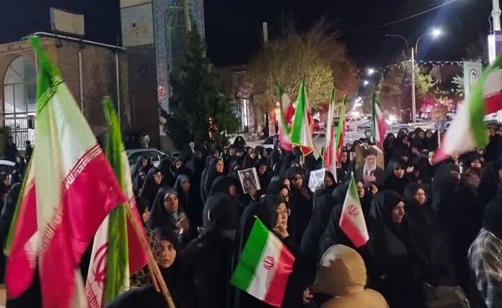 تصاویر/تجمع شبانه در شهر نودژ، کوهبنان و ریگان