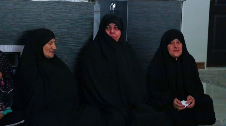 حضور سرپرست حوزه علمیه خواهران استان البرز در منزل شهید جعفری