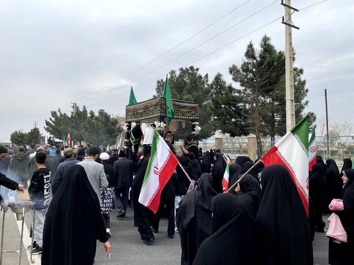 تصاویر/ تشییع پیکر مطهر شهید مدافع وطن در ملارد