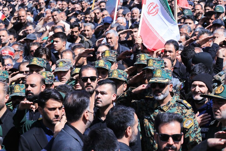 تصاویر| تشییع باشکوه سه شهیدمدافع وطن در بیرجند