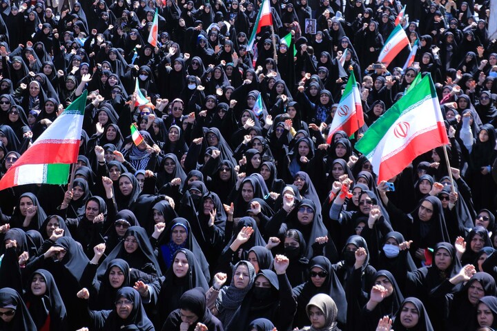 تصاویر| تشییع باشکوه سه شهیدمدافع وطن در بیرجند