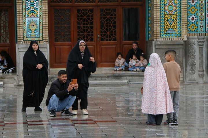 حال و هوای بارانی حرم مطهر حضرت فاطمه معصومه(س)