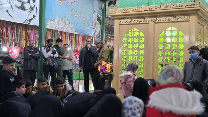تصاویر/ وداع عاشقانه با پیکر پاک بسیجی شهید سیدحسین سیدیان