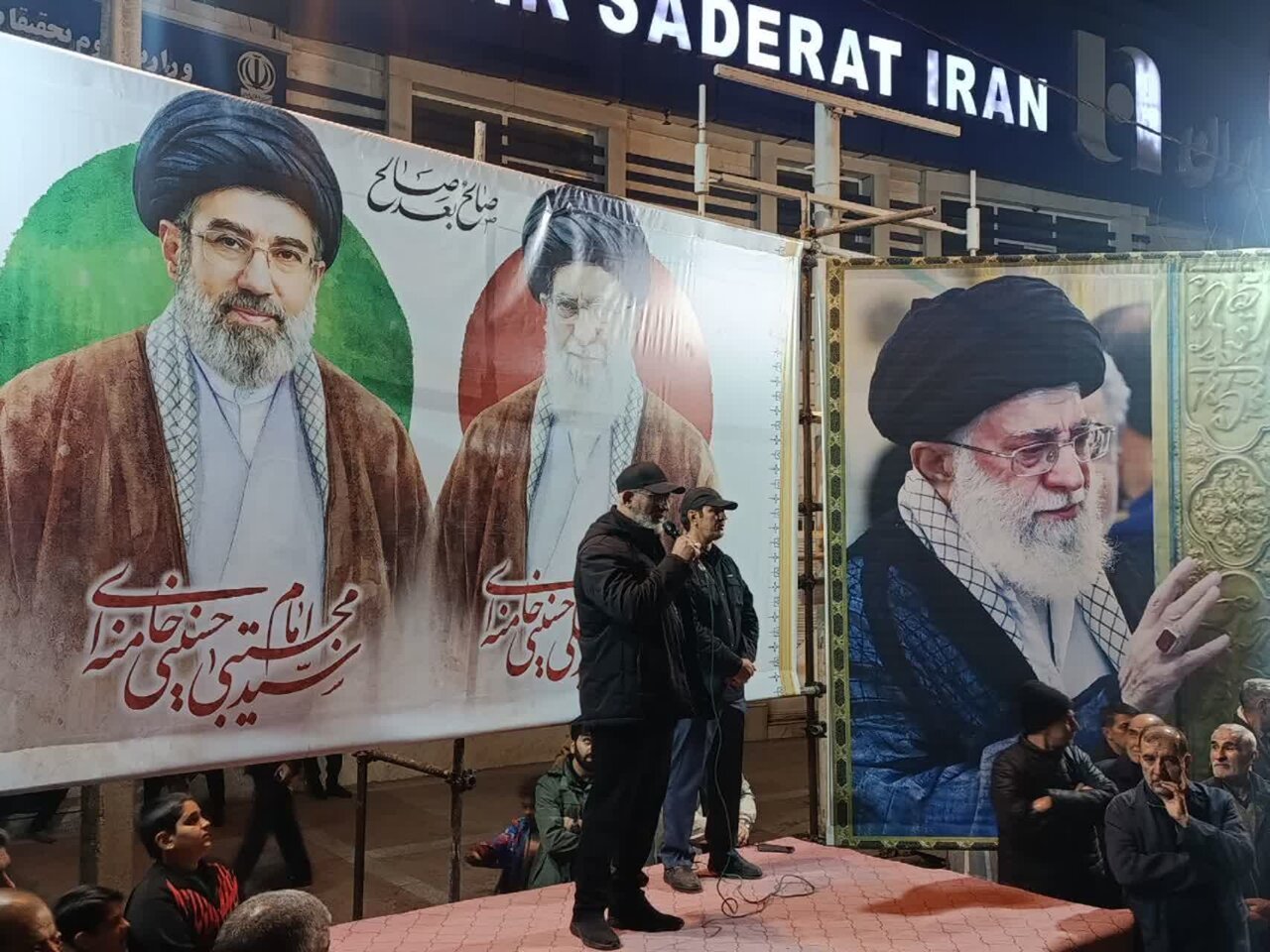 تصاویر/تجمع بزرگ هم‌عهدی‌ مردمجنوب شهر خرم آباد موکب اعظم امام خامنه‌ای با رهبر معظم انقلاب