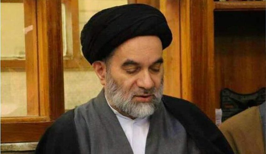 آیت اللہ العظمیٰ سیستانی کے فرزند کی جانب سے ڈاکٹر لاریجانی کے اہلِ خانہ اور بیتِ شہید مطہری سے اظہارِ تعزیت