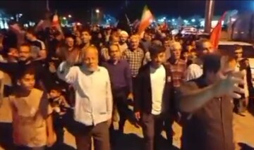 فیلم| راهپیمایی شبانه مردم دلوار در حمایت از نظام