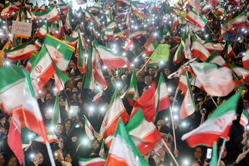 دشمن از مردم ایران عصبانی است؛ از عصبانیت بمیرد