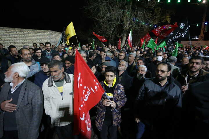 تصاویر/ وداع با پنج شهید خانواده نصرآزادانی از شهدای جنایات اخیر آمریکایی صهیونی در اصفهان