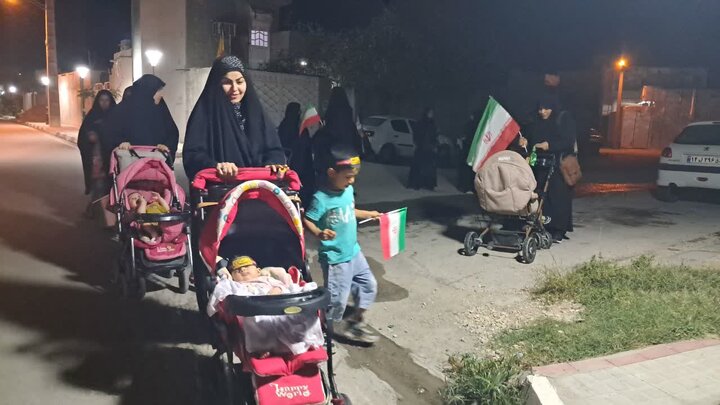 تصاویر/ رژه کالسکه سواران دوراهکی در حمایت از نظام