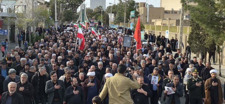 تصاویر/ مراسم تدفین پیکر شهید حجت‌الاسلام محمد قدرتی در دامغان