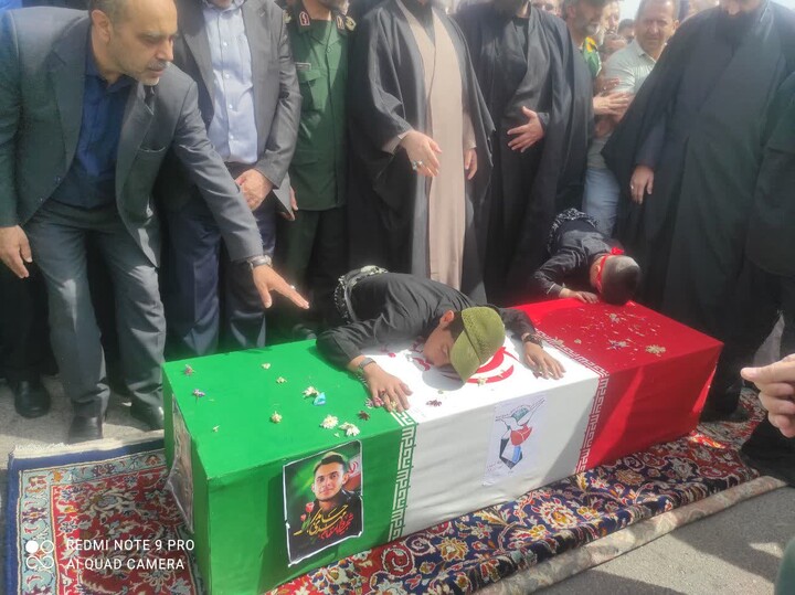 تصاویر/ تشییع پیکر شهید مهدی حامدی در مهدی‌شهر