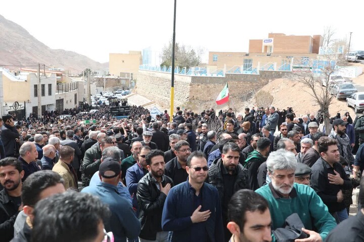 تصاویر/ تشییع پیکر شهید مهدی حامدی در مهدی‌شهر