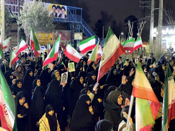 تصاویر/ بیست‌وچهارمین شب ایستادگی ملاردی‌ها پای کار ایران اسلامی