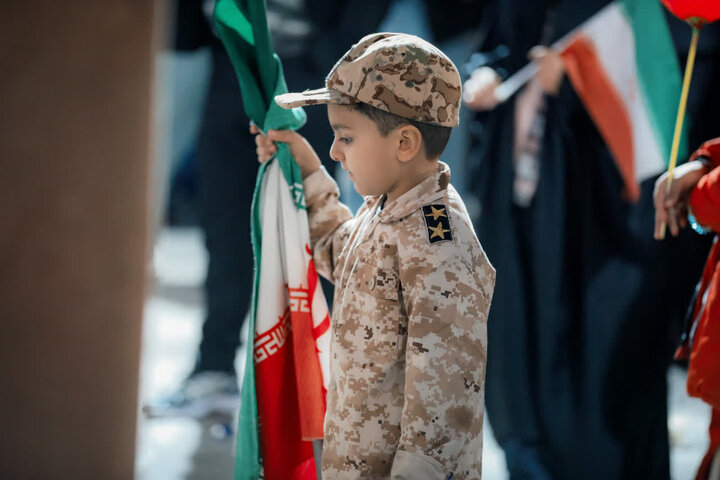 تصاویر/ حضور کرمانی ها در میدان کوثر-روز 24