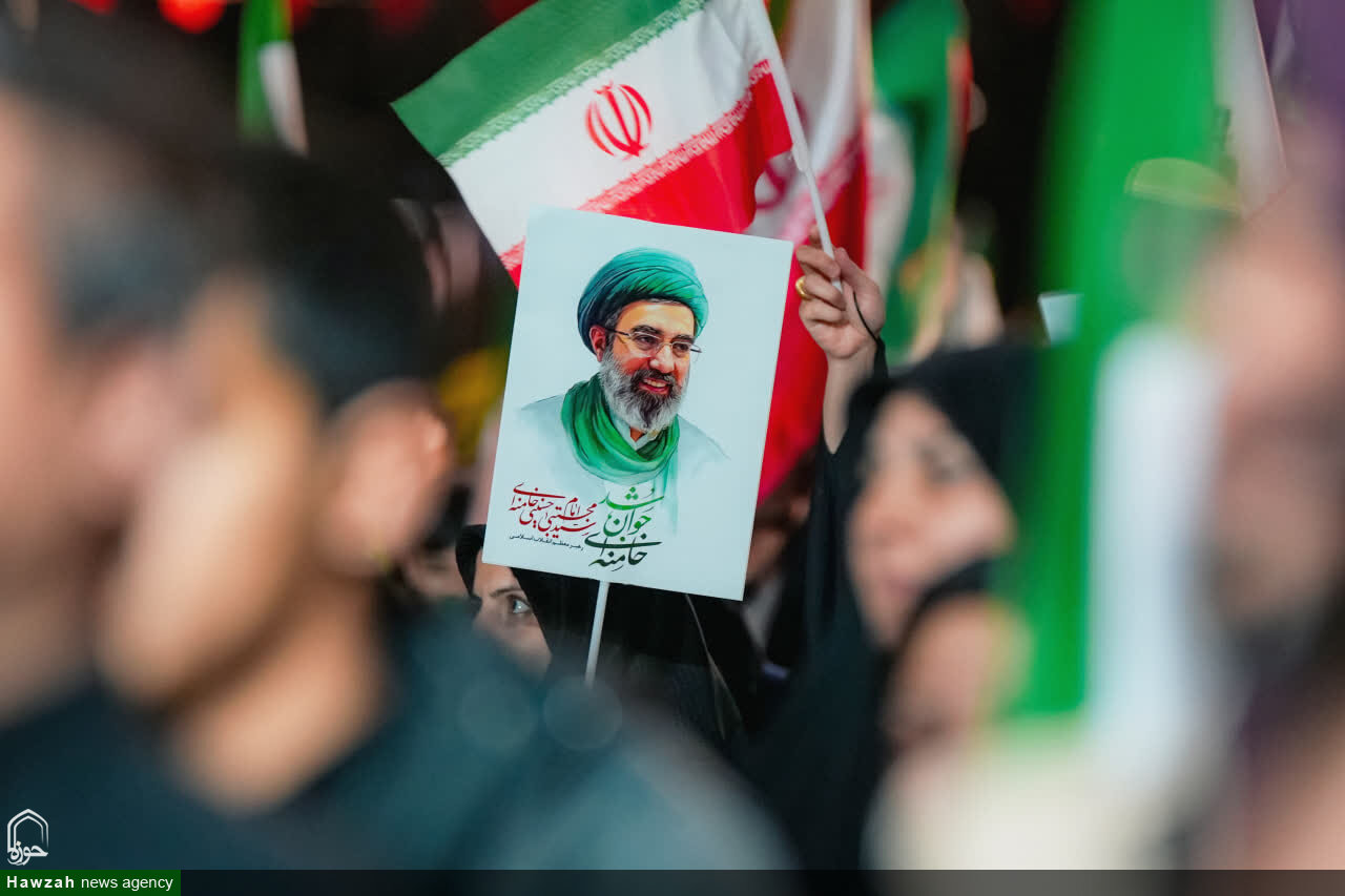تصاویر/ اجتماع کرمانی ها در میدان کوثر