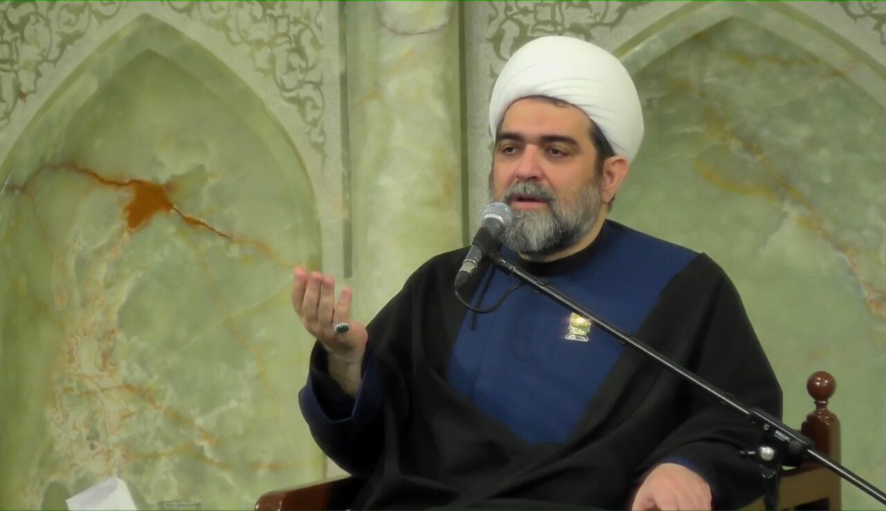 شناخت تاریخ و دشمن‌شناسی، از عوامل تقویت اقتدار ملی است