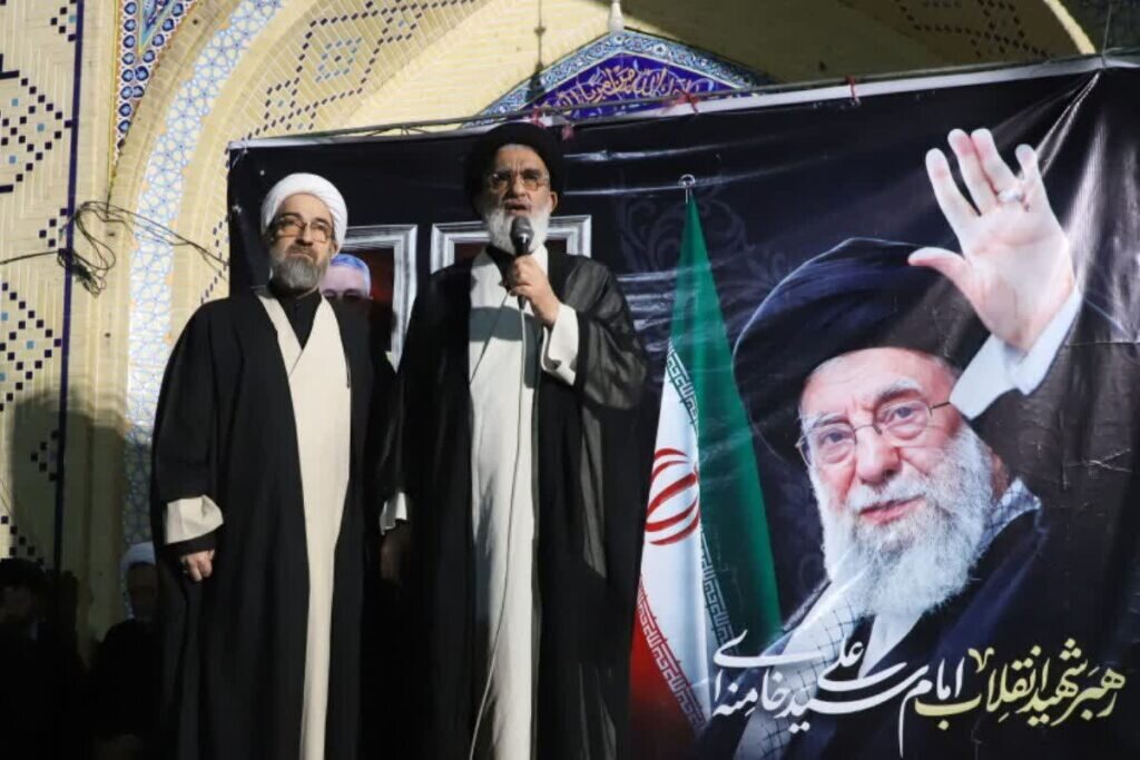 ایستادگی ملت ایران معادلات جهانی را تغییر داده است