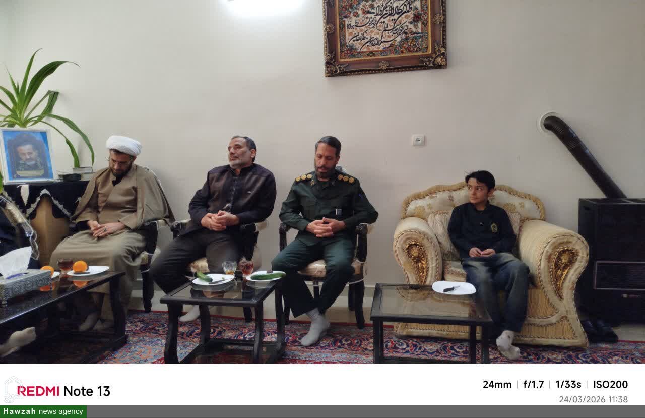 دیدار با خانواده‌‌ شهید ناصرامدادی فرد