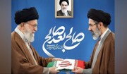 احکام شرعی | کیا مقلدین رہبر شہید اپنا خمس آیت اللہ مجتبی خامنہ ای کو دے سکتے ہیں؟ آیت اللہ العظمی نوری ہمدانی کا جواب