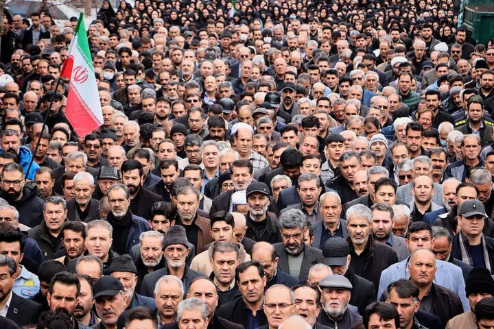 تصاویر/ تشییع پیکر مطهر شهید حمید مخصوصی در سلماس