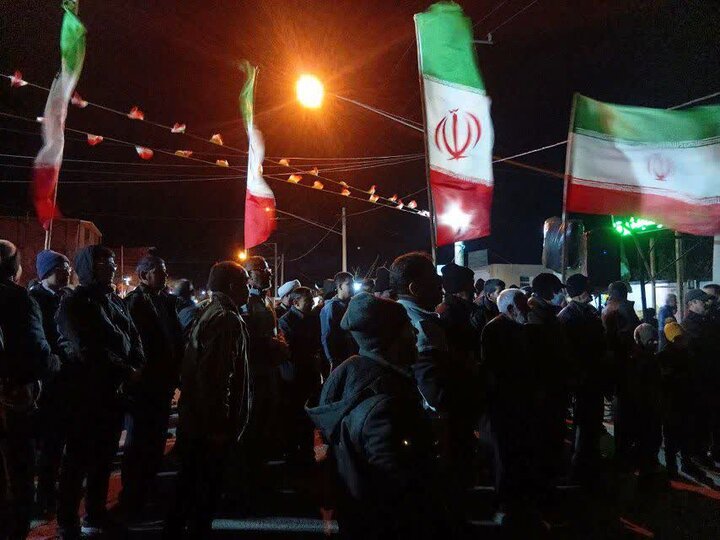 تصاویر/ مردم همیشه در صحنه جای جای استان کرمان پای کار نظام و انقلاب