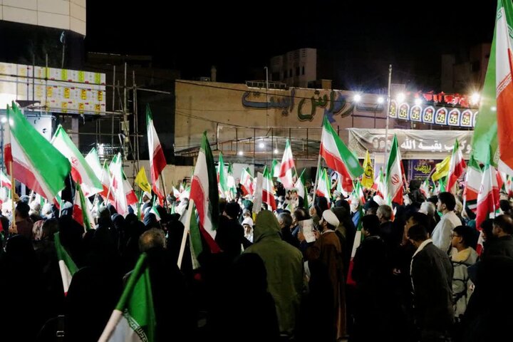 تصاویر/ مردم همیشه در صحنه جای جای استان کرمان پای کار نظام و انقلاب