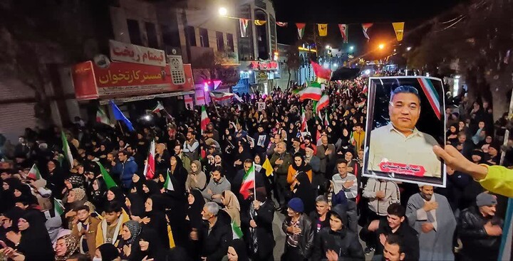 تصاویر / برگزاری تجمع هم‌بستگی و انتقام‌جویی مردم ملایر