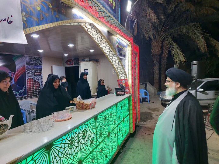 تصاویر/ بازدید امام جمعه بافق از موکب های بانوان در جنگ رمضان