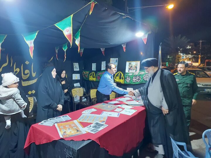 تصاویر/ بازدید امام جمعه بافق از موکب های بانوان در جنگ رمضان