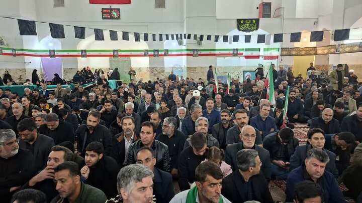 تصاویر/ وداع تفتی ها با شهید علیرضا دهقانی سانیچ و پدر پنج قلوهای تفتی
