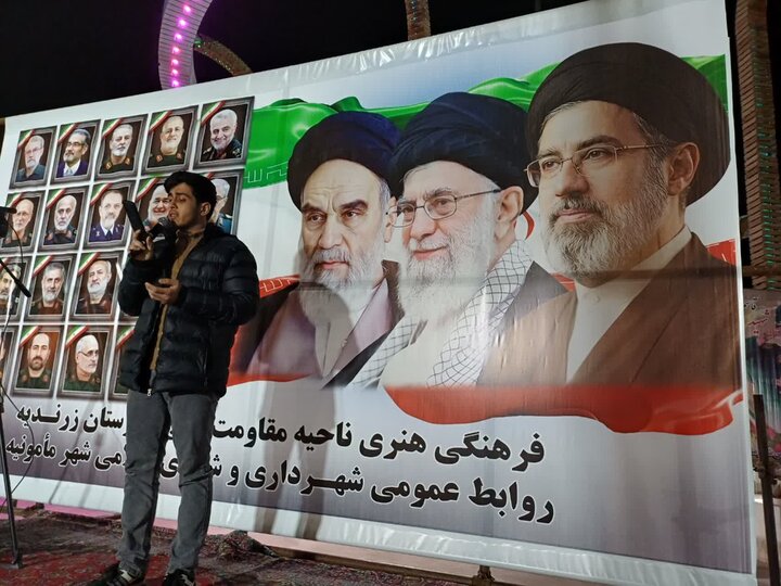 تصاویر/بیست و چهارمین شب حضور پرشور مردم ولایتمدار مامونیه در تجدید بیعت با آرمان‌های انقلاب