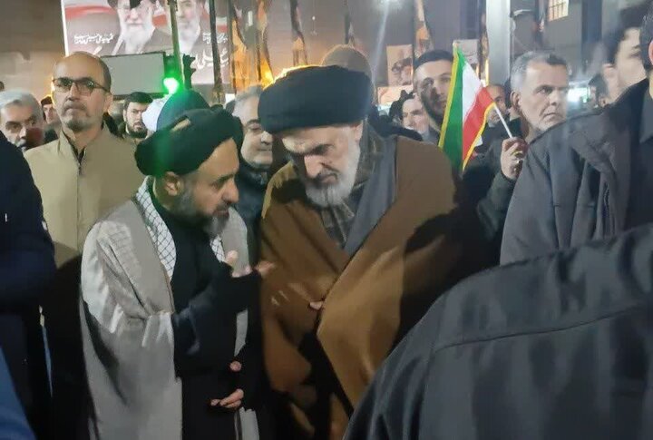 حضور پرشور مردم شریف آمل به همراه علمای بزرگوار