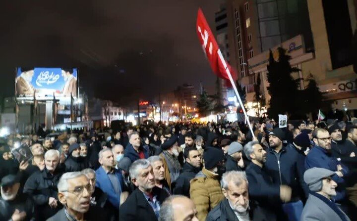 حضور پرشور مردم شریف آمل به همراه علمای بزرگوار