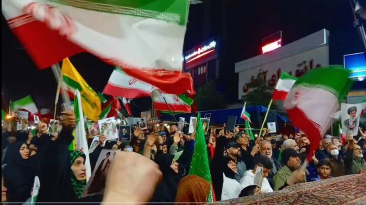 حضور پرشور مردم شریف آمل به همراه علمای بزرگوار
