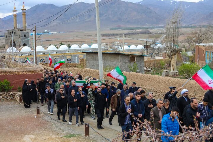 تصاویر/تشییع و خاکسپاری باشکوه پیکر مطهر شهدای جنگ رمضان در اردهال