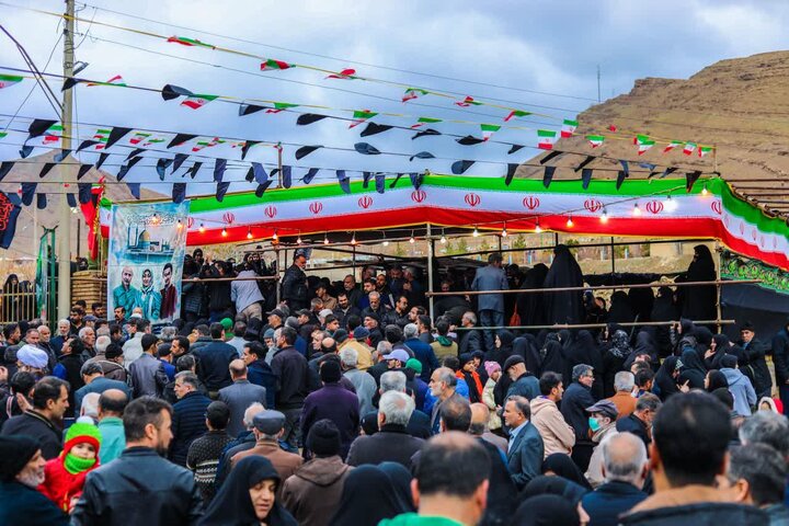 تصاویر/تشییع و خاکسپاری باشکوه پیکر مطهر شهدای جنگ رمضان در اردهال
