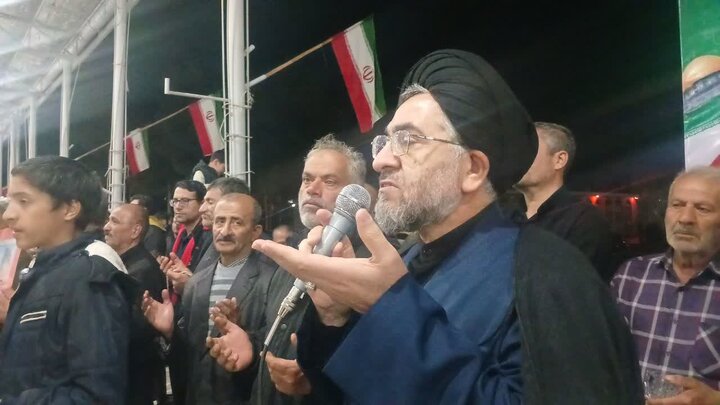 تصاویر/اجتماع باشکوه و وحدت بخش  مردم شهر نوش آباد در حمايت انقلاب اسلامی
