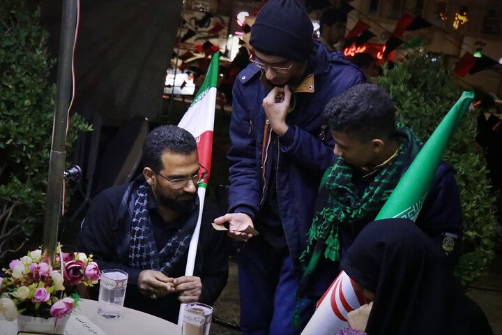 تصاویر/ کافه رستوران قرآنی در میدان آزادی کرمان-2