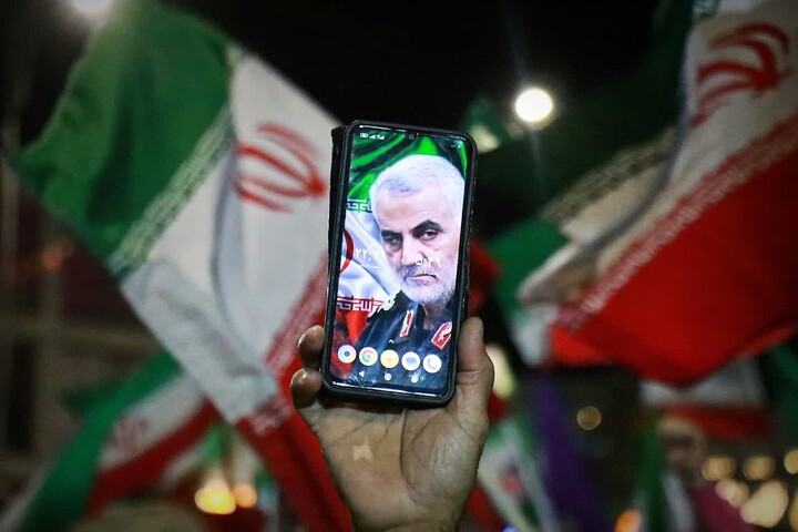 تصاویر/ کافه رستوران قرآنی در میدان آزادی کرمان-2