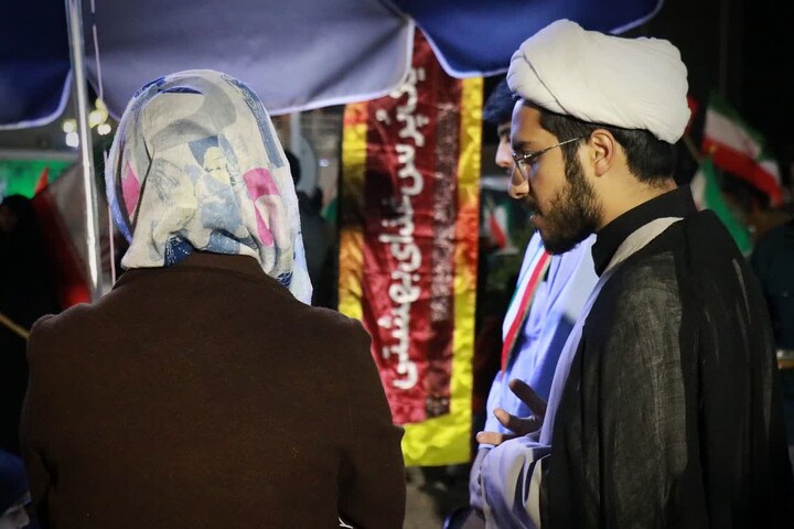 تصاویر/ کافه رستوران قرآنی در میدان آزادی کرمان-2