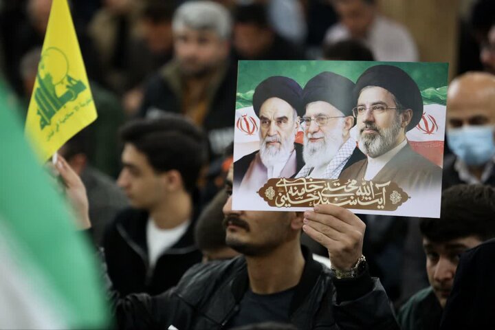 تصاویر/ مراسم بزرگداشت امام شهید امت اسلامی و شهدای گرانقدر جنگ رمضان در مهاباد