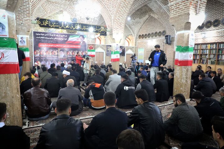 تصاویر/ مراسم بزرگداشت امام شهید امت اسلامی و شهدای گرانقدر جنگ رمضان در مهاباد