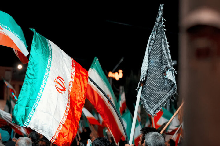 تصاویر/ بیست و پنجمین روز حضور کرمانی ها در میدان آزادی