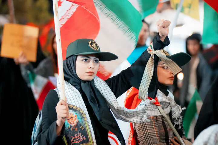 تصاویر/ بیست و پنجمین روز حضور کرمانی ها در میدان آزادی